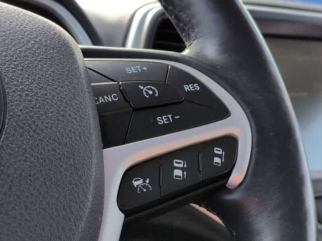 Thumbnail: 2014 Jeep Cherokee - 26