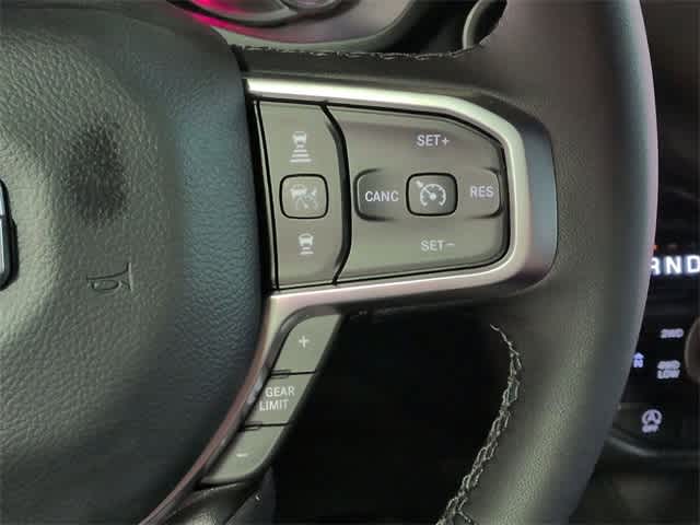 Thumbnail: 2026 RAM 1500 - 26