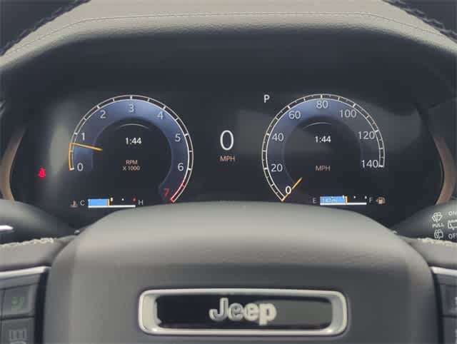 Thumbnail: 2025 Jeep Grand Cherokee - 34