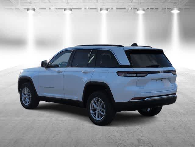 Thumbnail: 2025 Jeep Grand Cherokee - 6