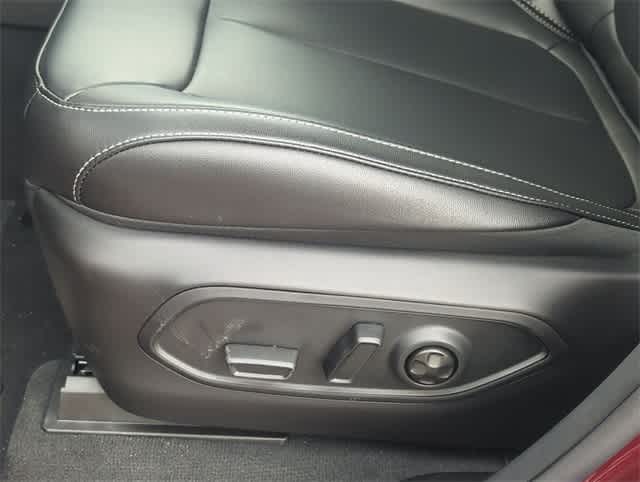 Thumbnail: 2025 Jeep Grand Cherokee - 17