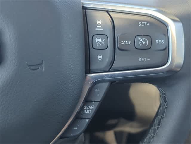 Thumbnail: 2026 RAM 1500 - 26