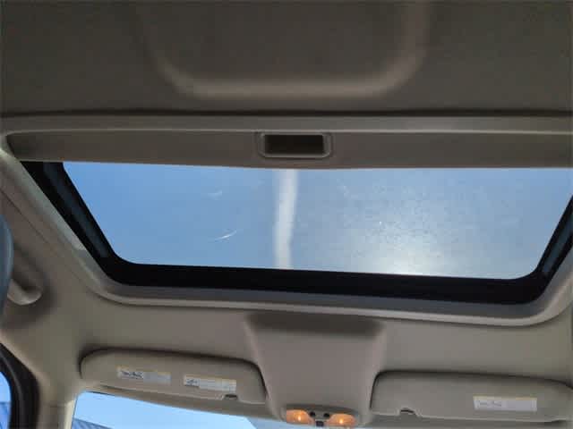 Thumbnail: 2015 Jeep Patriot - 22