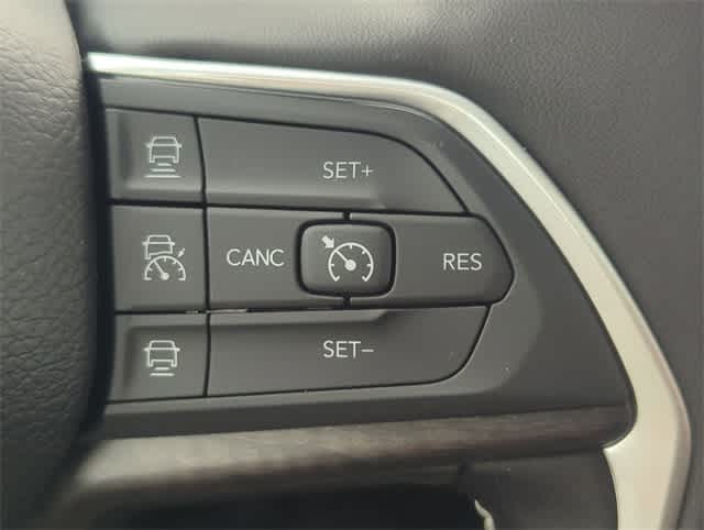 Thumbnail: 2025 Jeep Grand Cherokee - 24