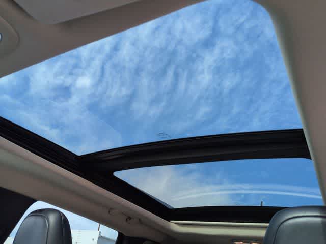 Thumbnail: 2014 Jeep Cherokee - 19