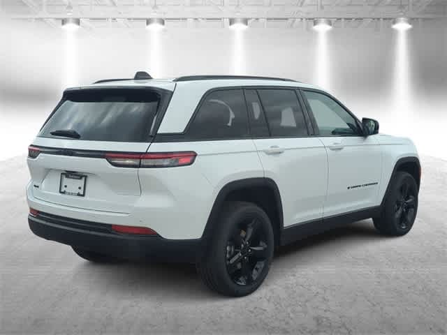 Thumbnail: 2025 Jeep Grand Cherokee - 8