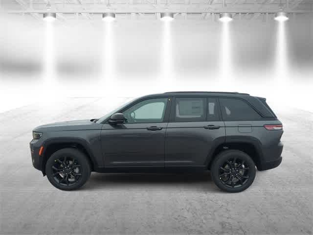 Thumbnail: 2025 Jeep Grand Cherokee - 5
