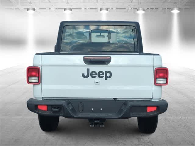 Thumbnail: 2026 Jeep Gladiator - 7