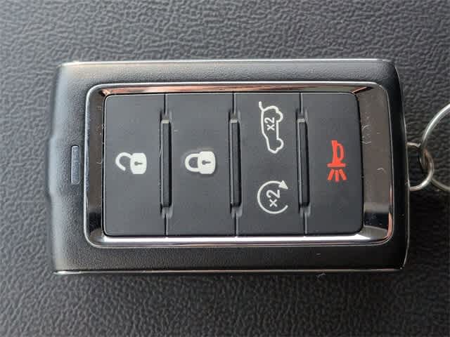 Thumbnail: 2023 Jeep Grand Cherokee - 35