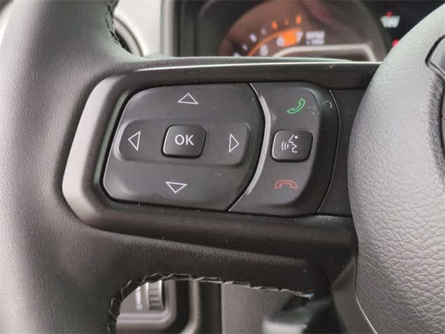 Thumbnail: 2025 Jeep Wrangler - 24