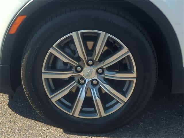 Thumbnail: 2023 Cadillac XT4 - 14