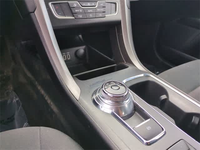 Thumbnail: 2020 Ford Fusion - 30