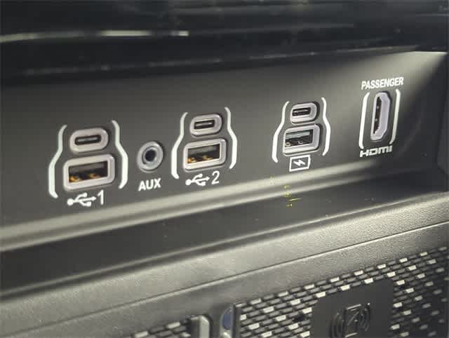 Thumbnail: 2026 RAM 1500 - 33