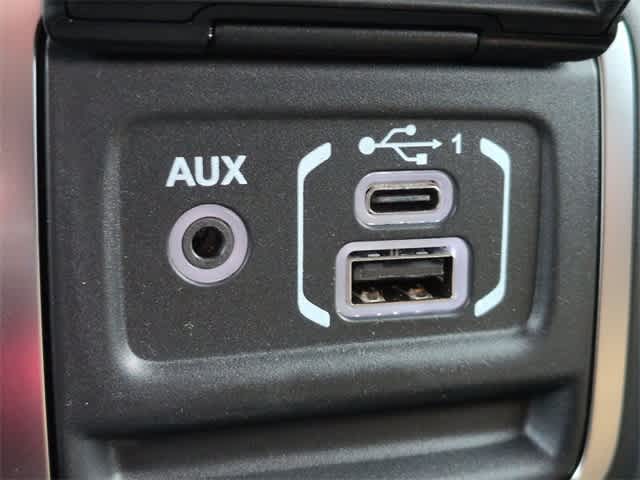 Thumbnail: 2025 Jeep Wrangler - 30