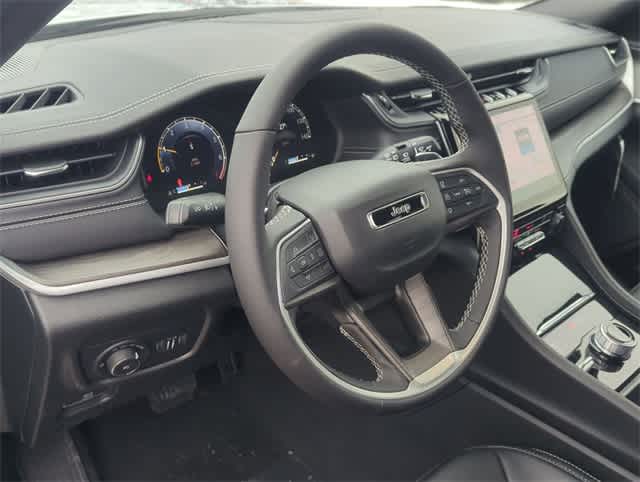 Thumbnail: 2025 Jeep Grand Cherokee - 10