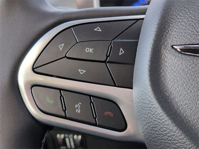 Thumbnail: 2026 Chrysler Pacifica - 28