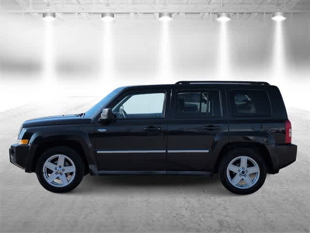 Thumbnail: 2010 Jeep Patriot - 5