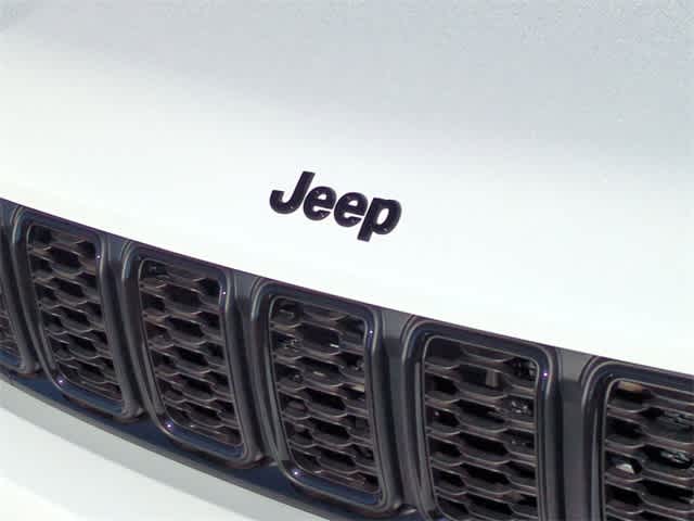 Thumbnail: 2025 Jeep Grand Cherokee L - 11