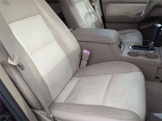 Thumbnail: 2007 Ford Explorer - 21