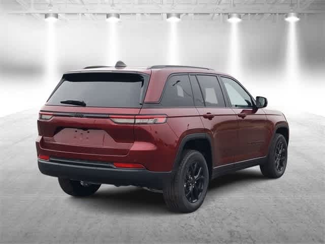 2025 Jeep Grand Cherokee Laredo 8