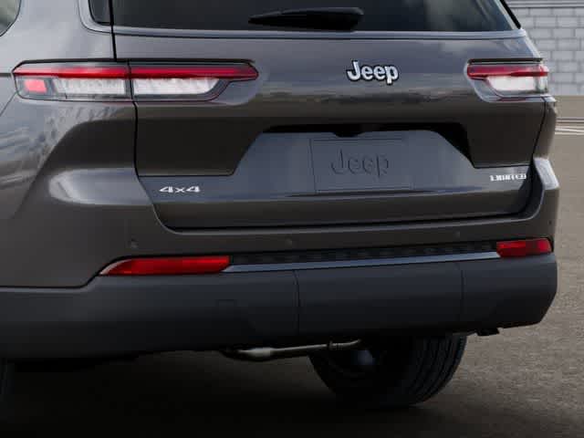 Thumbnail: 2026 Jeep Grand Cherokee L - 13