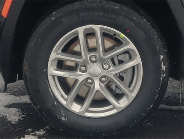 Thumbnail: 2025 Jeep Grand Cherokee L - 14