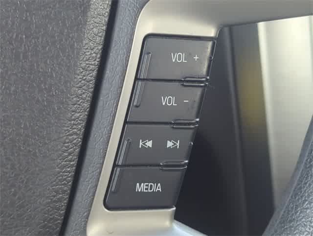 Thumbnail: 2012 Ford Fusion - 25