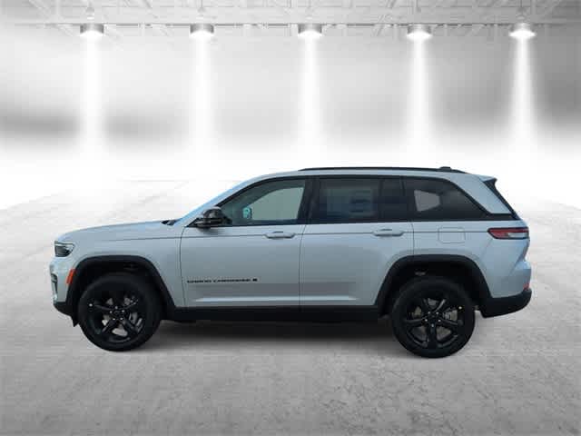 Thumbnail: 2025 Jeep Grand Cherokee - 5