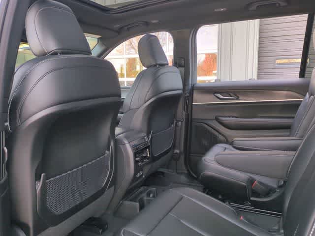 Thumbnail: 2025 Jeep Grand Cherokee L - 19