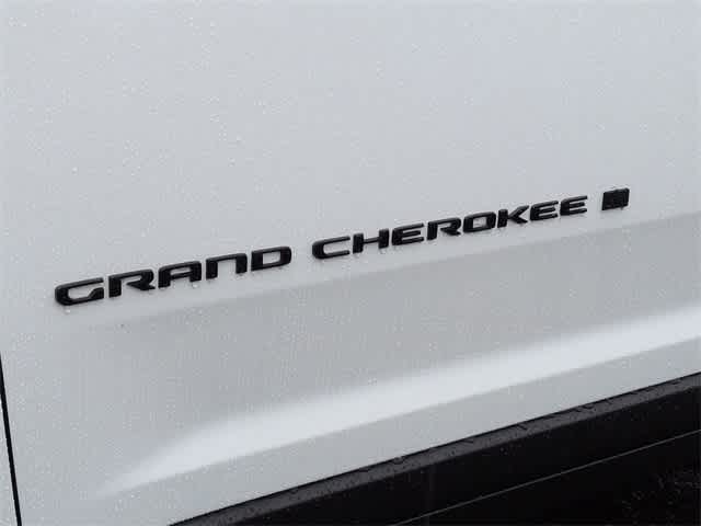 Thumbnail: 2025 Jeep Grand Cherokee - 12