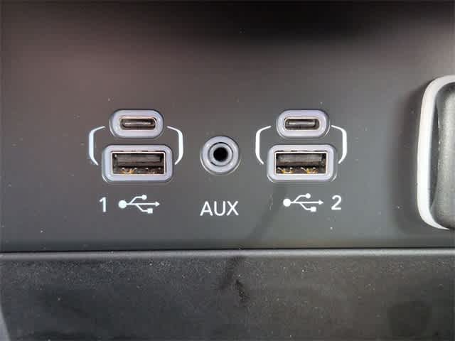 Thumbnail: 2023 Jeep Grand Cherokee - 31