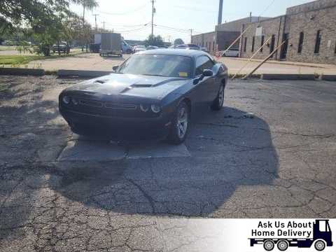 2018 Dodge Challenger SXT -
                  Garden City, MI