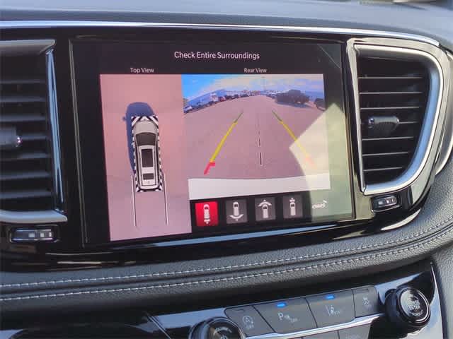 Thumbnail: 2026 Chrysler Pacifica - 30