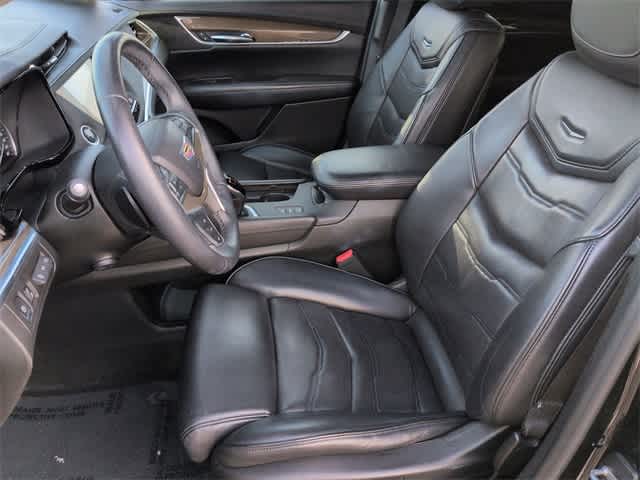 Thumbnail: 2017 Cadillac XT5 - 16