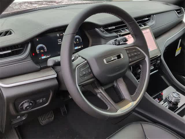 Thumbnail: 2025 Jeep Grand Cherokee - 10