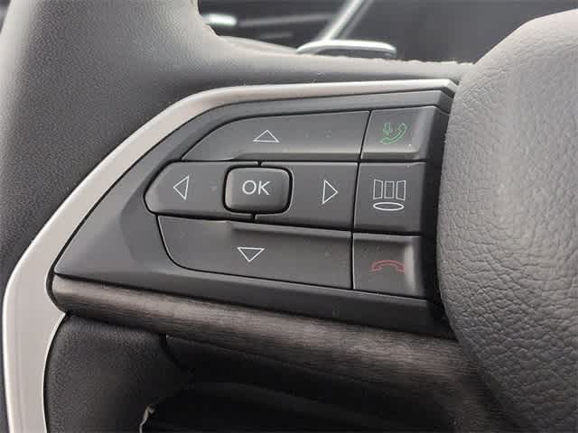 Thumbnail: 2023 Jeep Grand Cherokee - 23