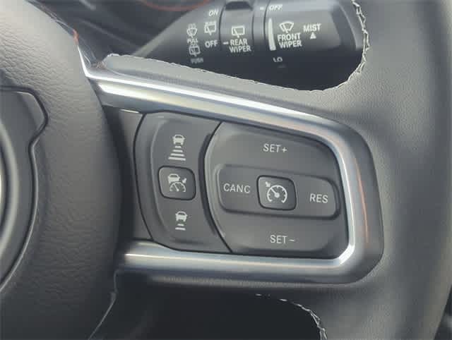 Thumbnail: 2025 Jeep Wrangler - 24