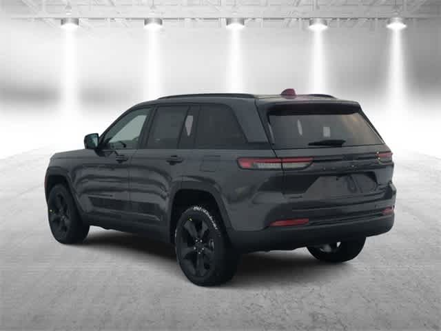 Thumbnail: 2025 Jeep Grand Cherokee - 6