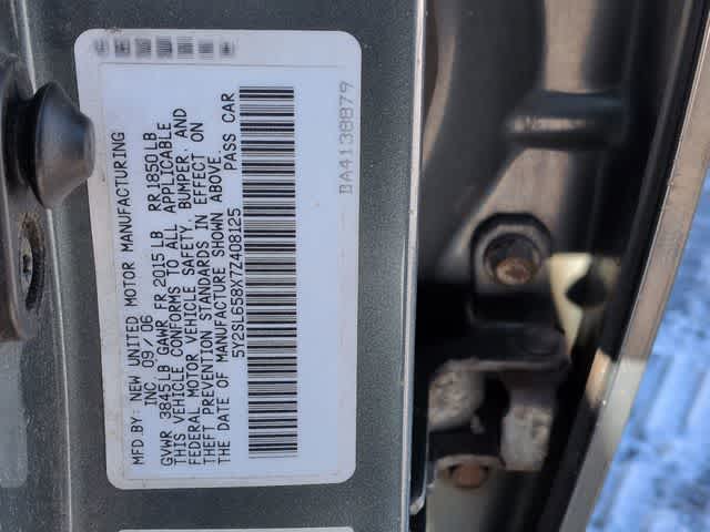 Thumbnail: 2007 Pontiac Vibe - 29