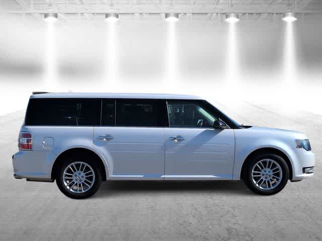 Thumbnail: 2015 Ford Flex - 9