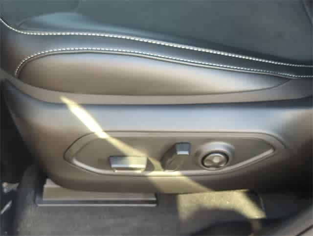 Thumbnail: 2025 Jeep Grand Cherokee L - 9