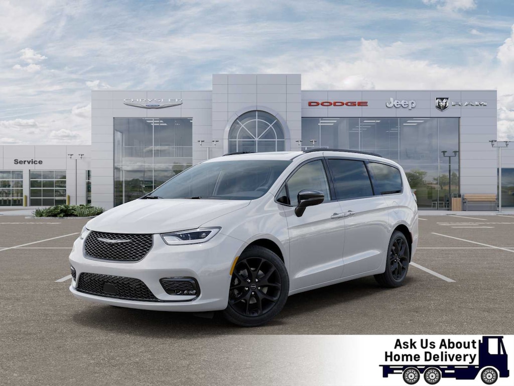 New 2026 Chrysler Pacifica Limited Passenger Van
