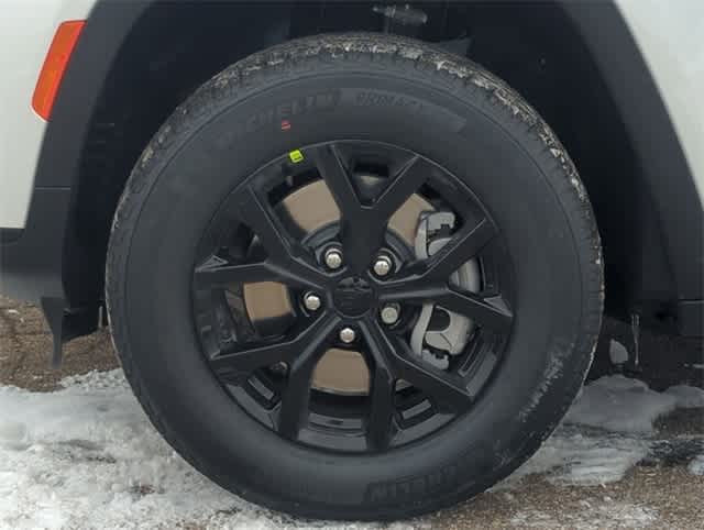 Thumbnail: 2025 Jeep Grand Cherokee L - 14