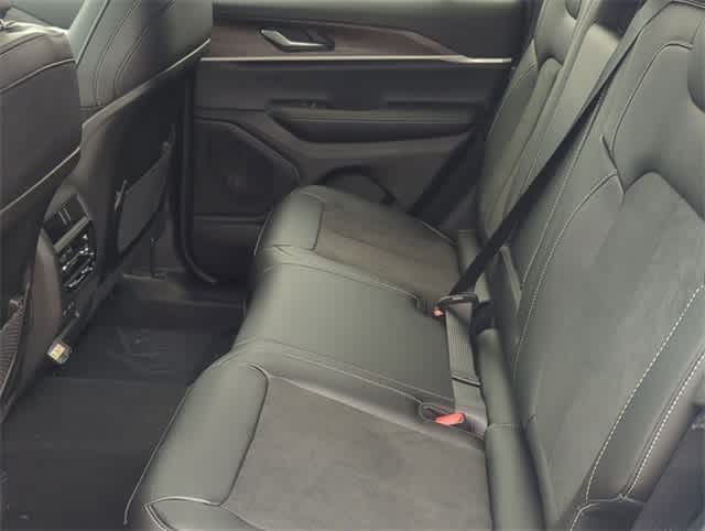 Thumbnail: 2026 Jeep Grand Cherokee - 19