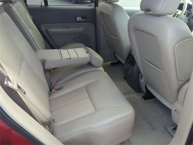 Thumbnail: 2010 Ford Edge - 20