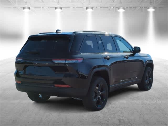Thumbnail: 2025 Jeep Grand Cherokee - 8