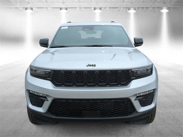 Thumbnail: 2025 Jeep Grand Cherokee - 3