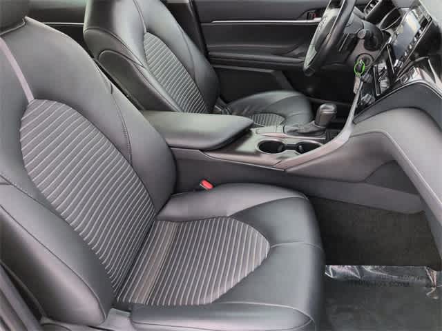 Thumbnail: 2023 Toyota Camry - 20