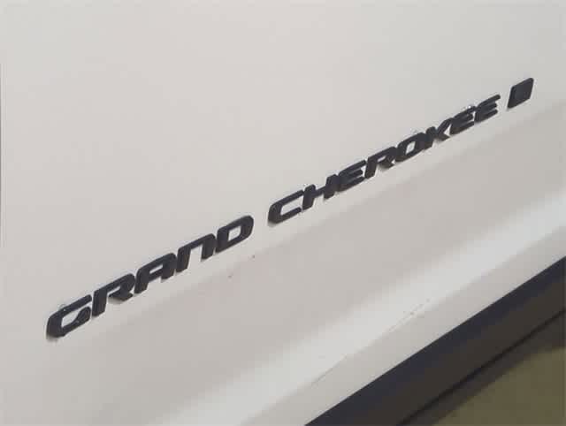 Thumbnail: 2025 Jeep Grand Cherokee - 13