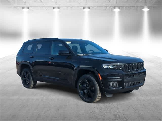 Thumbnail: 2025 Jeep Grand Cherokee L - 2